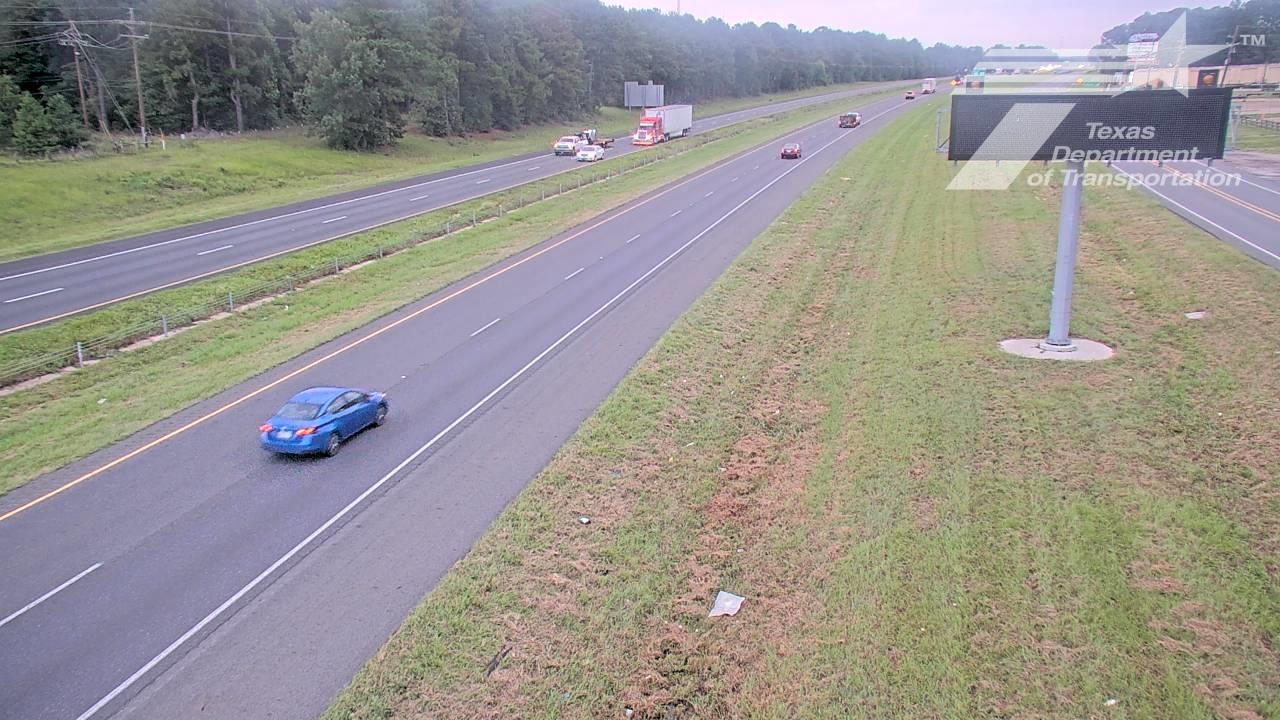 Live snapshot from IH20 at GREGG CL
