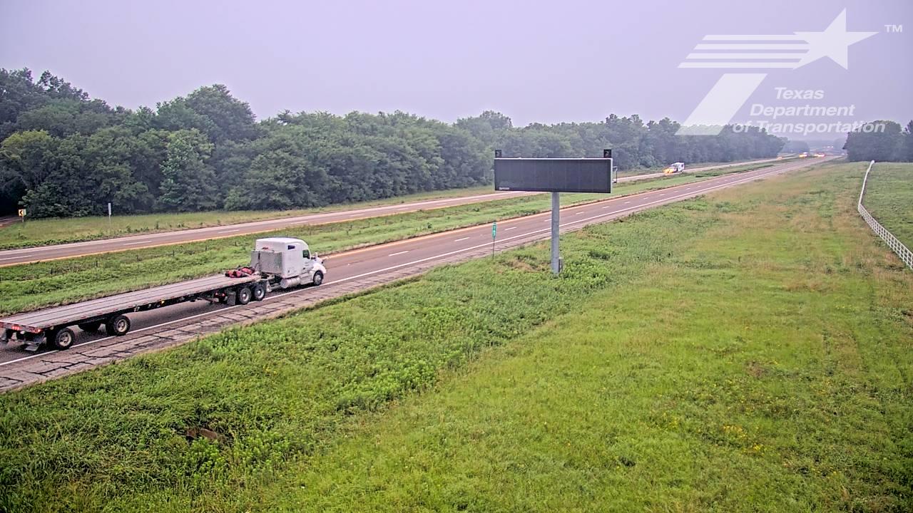 Live snapshot from IH30 EAST OF FM1001