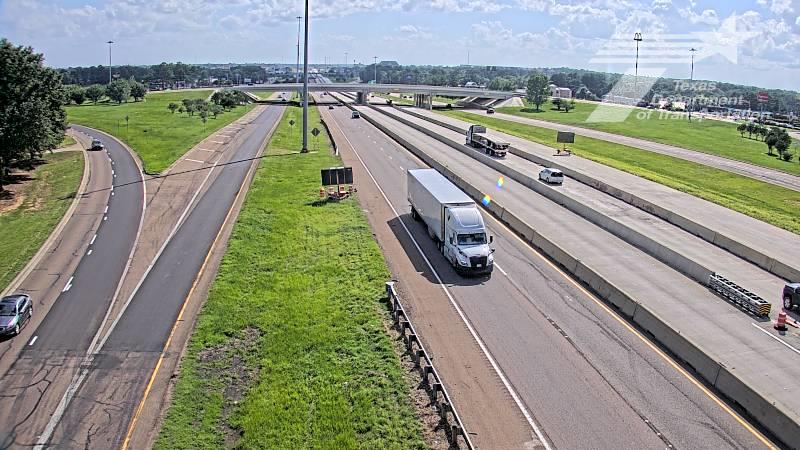 Live snapshot from IH30 at FM 1397