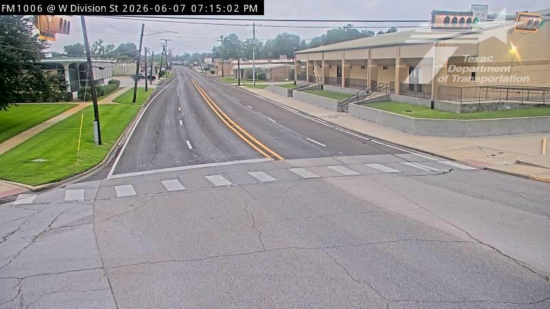 Live snapshot from FM1006 @ W Division St - Orange