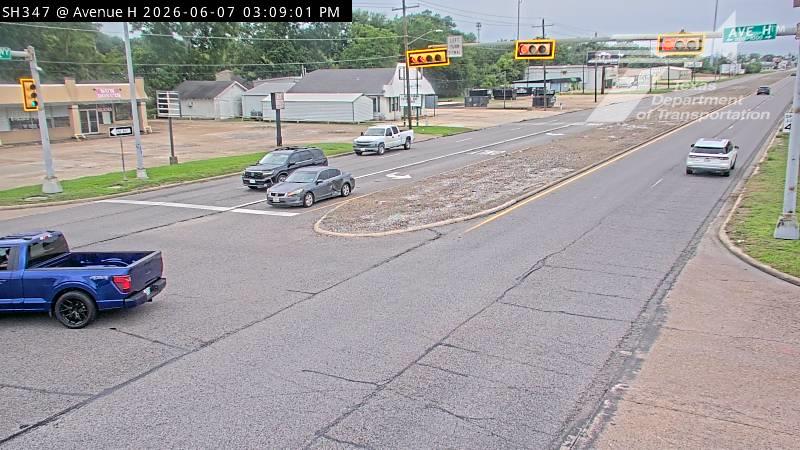 Live snapshot from SH347 @ Avenue H - Port Neches
