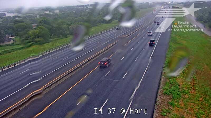 Live snapshot from IH37 @ Hart
