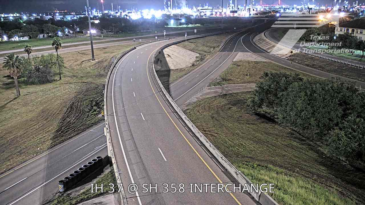 Live snapshot from IH37 @ SH358