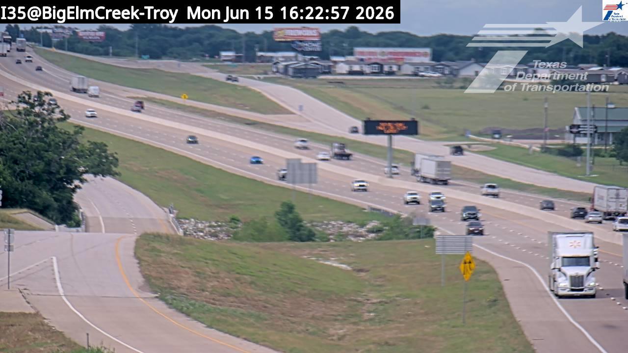 Live snapshot from I35@BigElmCreek-Troy