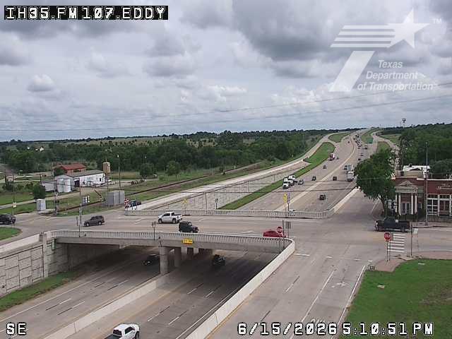 Live snapshot from IH35 North of FM 107