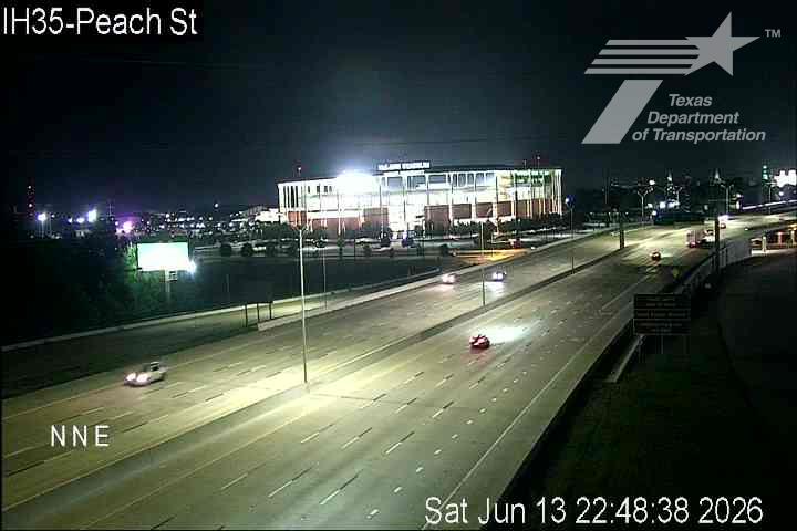 Live snapshot from I35@Peach St-Waco