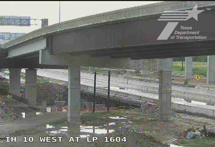 Live snapshot from IH 10 West at LP 1604