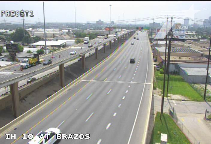 Live snapshot from IH 10 at Brazos