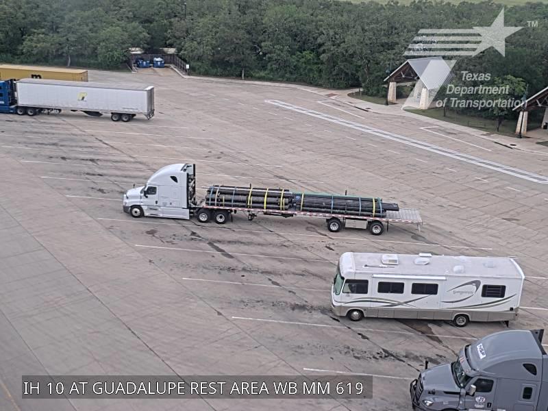 Live snapshot from IH 10 at Guadalupe Rest Area WB (MM 619)