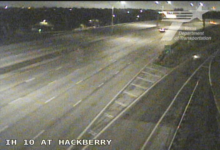 Live snapshot from IH 10 at Hackberry