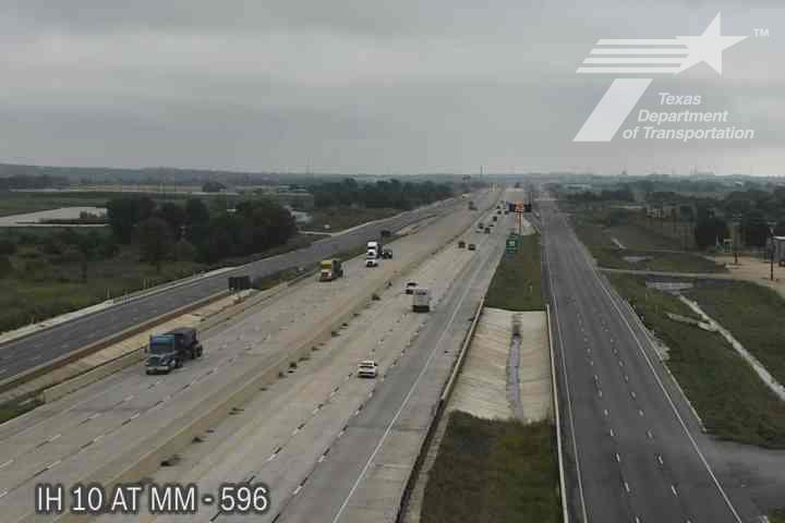 Live snapshot from IH 10 at MM 596