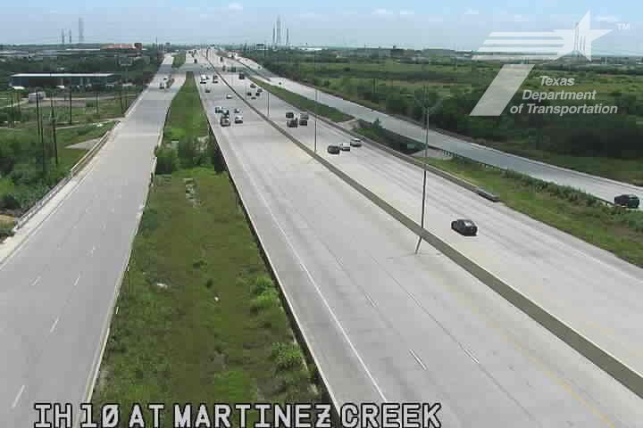Live snapshot from IH 10 at Martinez Creek
