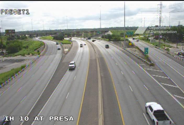 Live snapshot from IH 10 at Presa