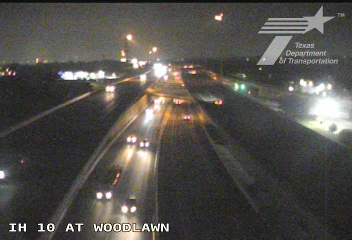 Live snapshot from IH 10 at Woodlawn