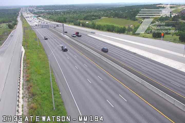 Live snapshot from IH 35 at E Watson Ln (MM 194)