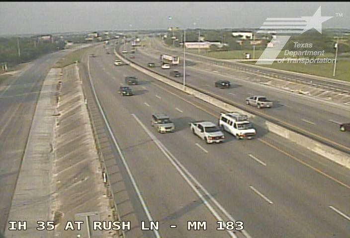 Live snapshot from IH 35 at Rusch Ln (MM 183)