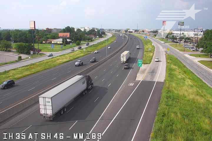 Live snapshot from IH 35 at SH 46 (MM 189)