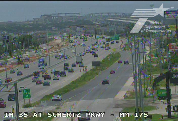 Live snapshot from IH 35 at Schertz Pkwy (MM 175)