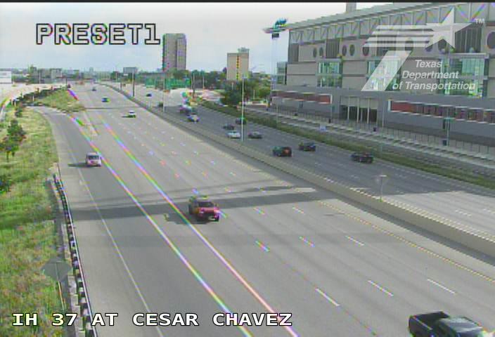 Live snapshot from IH 37 at Cesar Chavez