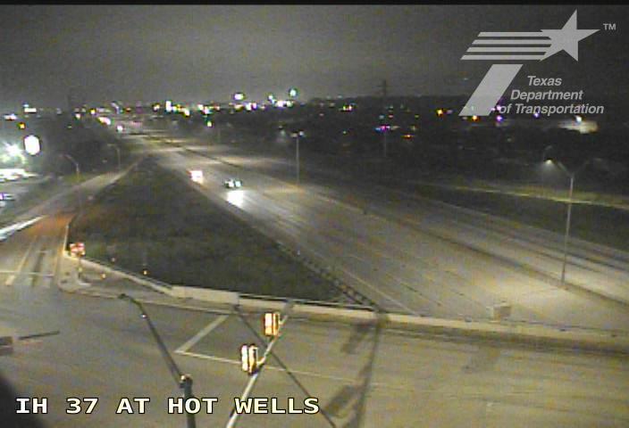 Live snapshot from IH 37 at Hot Wells