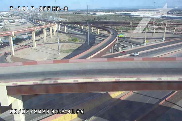 Live snapshot from IH-10 @ LP-375 HM S