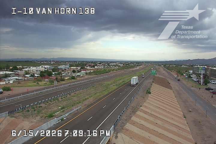 Live snapshot from IH-10 @ Van Horn MM 138 Golf Course Rd