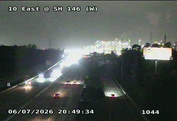 Live snapshot from IH-10 East @ SH 146 (W)