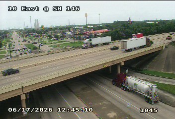 Live snapshot from IH-10 East @ SH 146