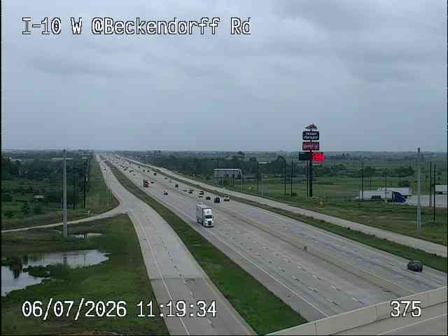 Live snapshot from IH-10 West @ Beckendorff Rd
