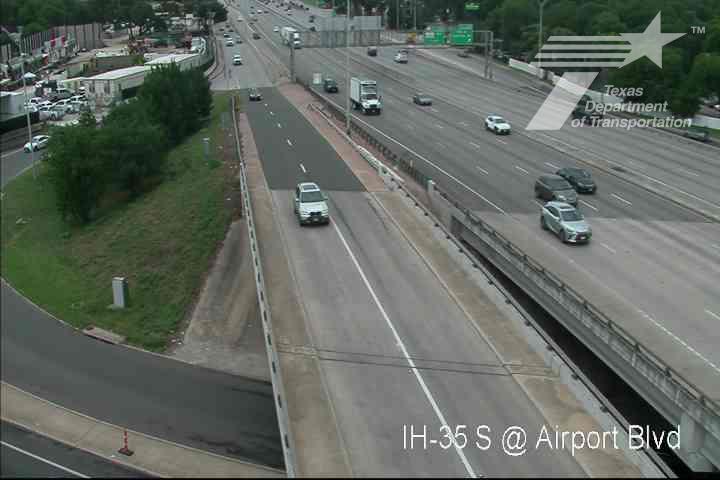 Live snapshot from IH-35 @ Airport Blvd