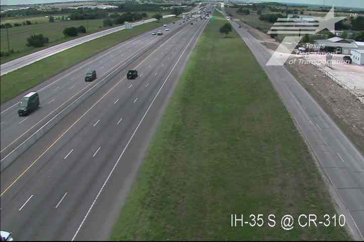 Live snapshot from IH-35 @ CR-310