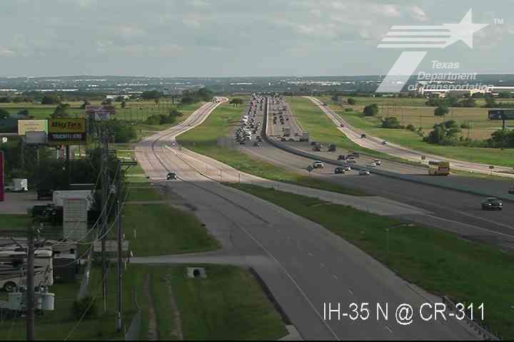 Live snapshot from IH-35 @ CR-311