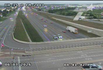Live snapshot from IH-35 @ FM-2001