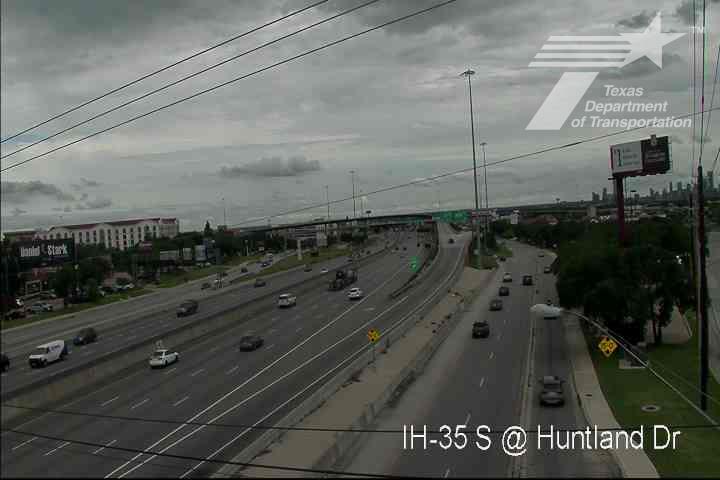 Live snapshot from IH-35 @ Huntland Dr