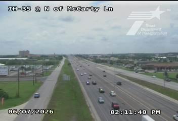 Live snapshot from IH-35 @ N of McCarthy Ln