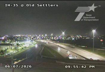 Live snapshot from IH-35 @ Old Settlers Blvd