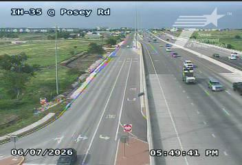 Live snapshot from IH-35 @ Posey Blvd