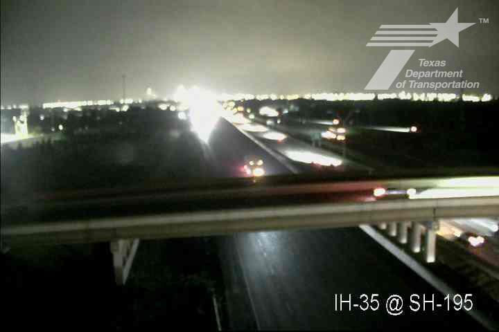Live snapshot from IH-35 @ SH-195