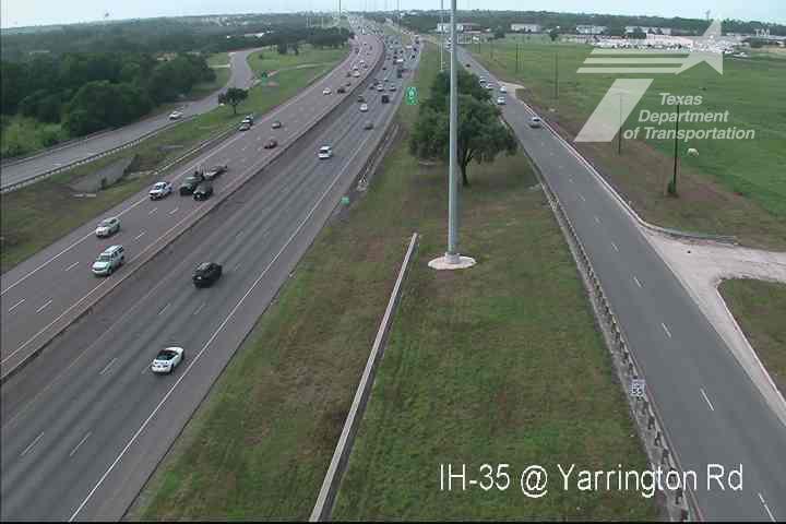 Live snapshot from IH-35 @ Yarrington Rd