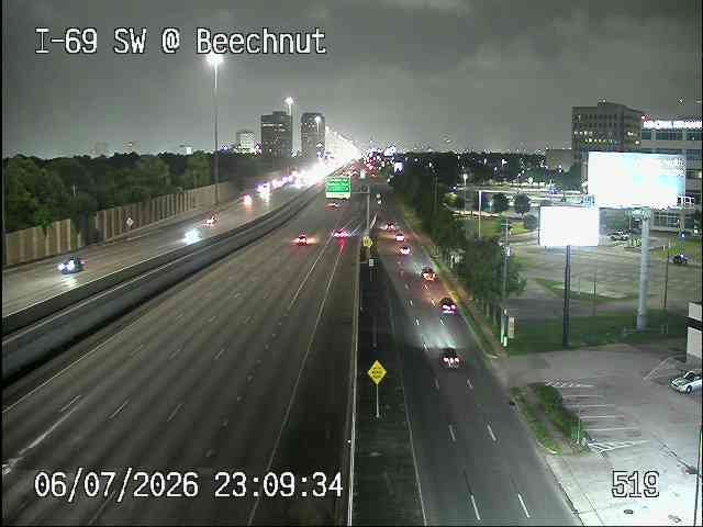 Live snapshot from IH-69 Southwest @ Beechnut