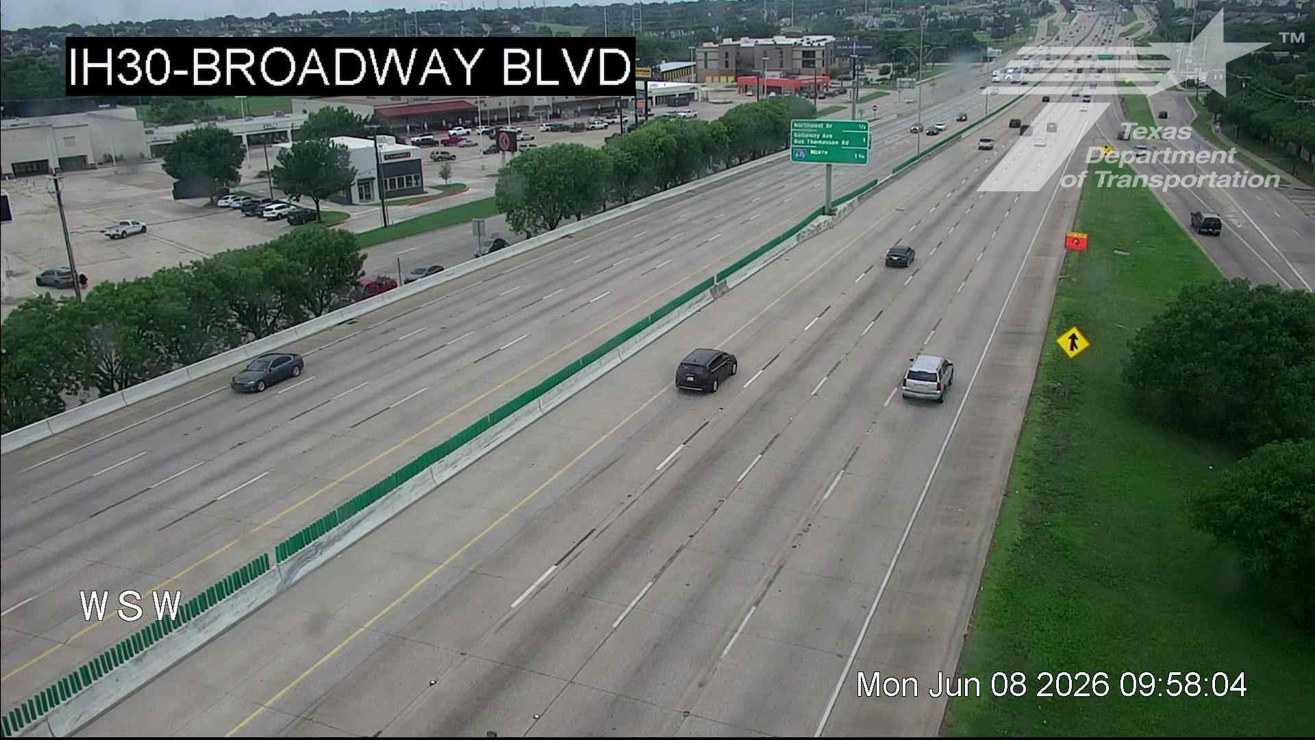 Live snapshot from IH30 @ Broadway Blvd