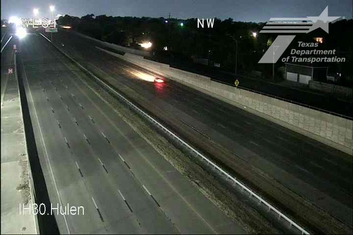 Live snapshot from IH30 @ Hulen