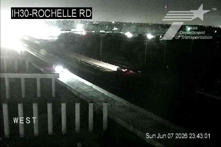 Live snapshot from IH30 @ Rochelle Rd