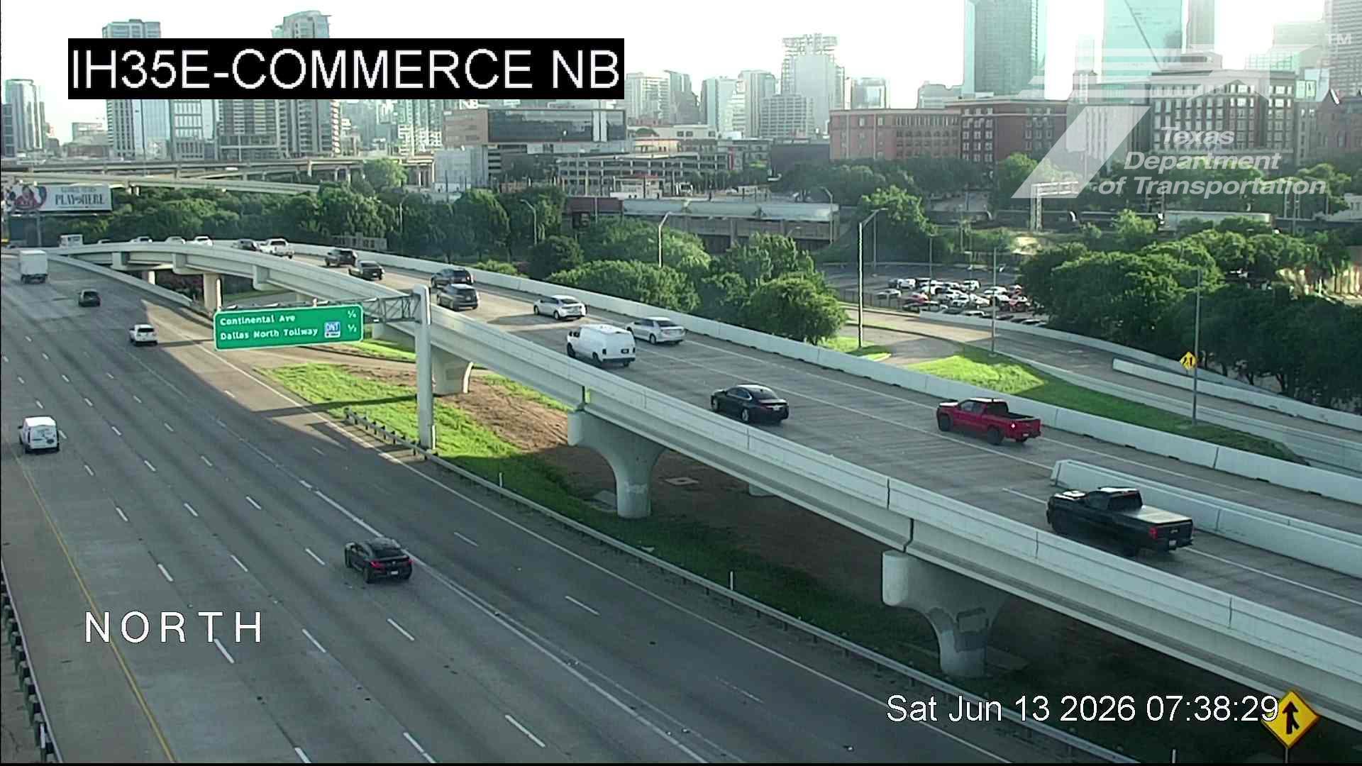 Live snapshot from IH35E @ Commerce NB