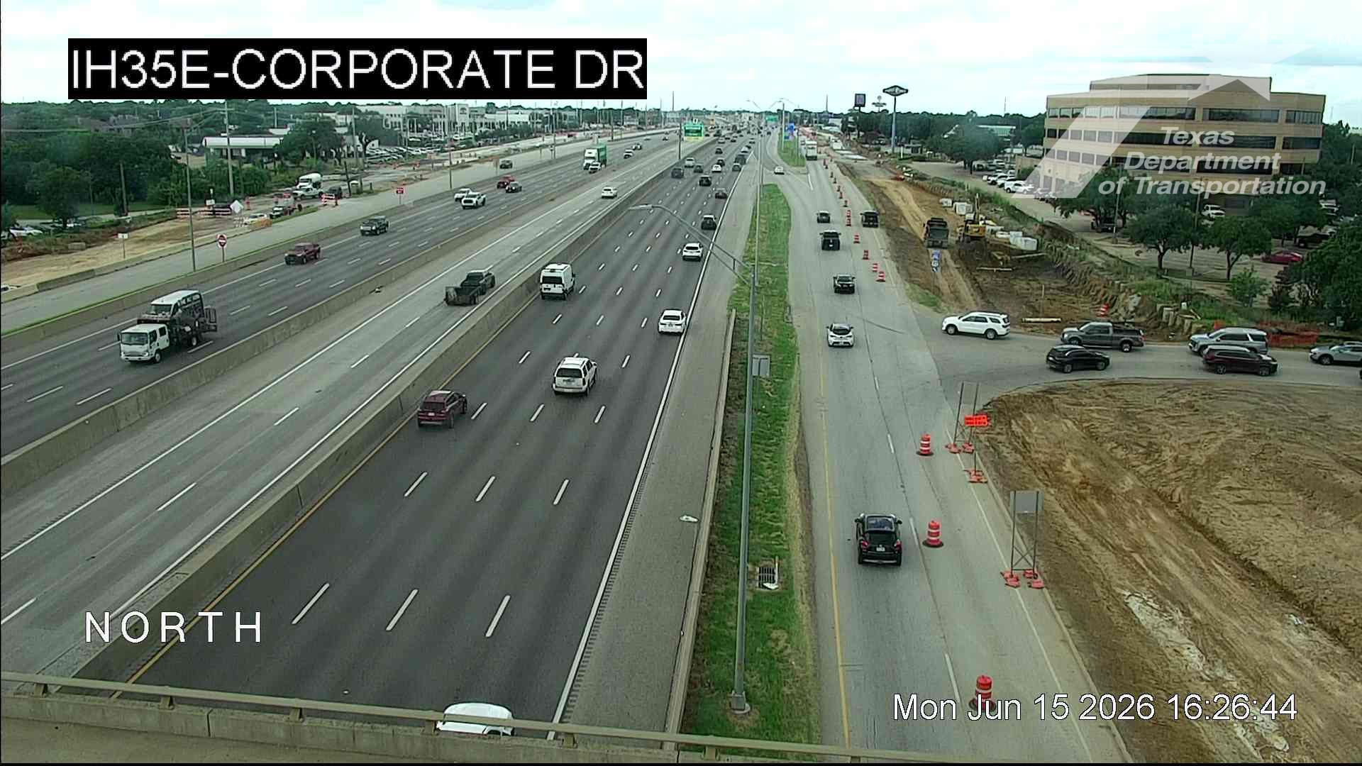 Live snapshot from IH35E @ Corporate Dr