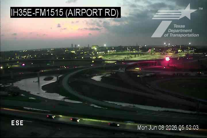 Live snapshot from IH35E @ FM1515 (Airport Rd)