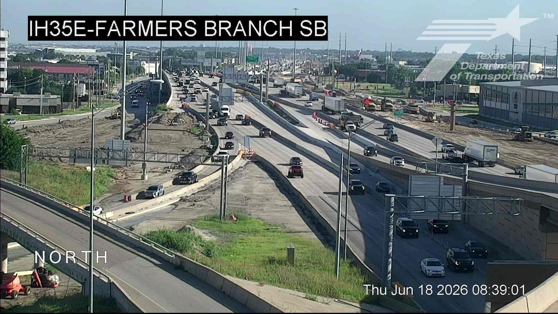 Live snapshot from IH35E @ Farmers Branch SB