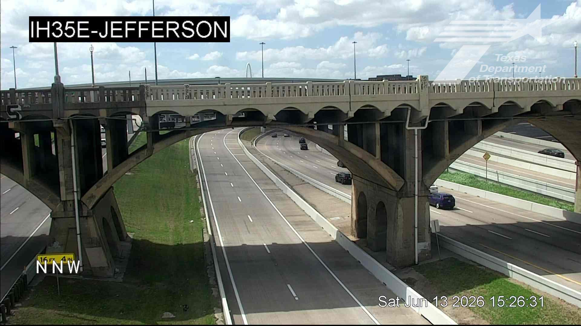 Live snapshot from IH35E @ Jefferson