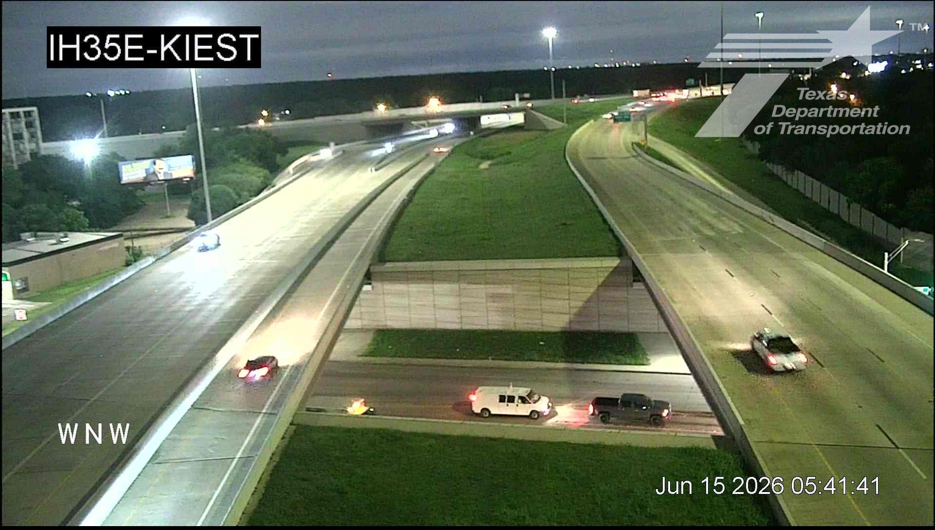 Live snapshot from IH35E @ Kiest