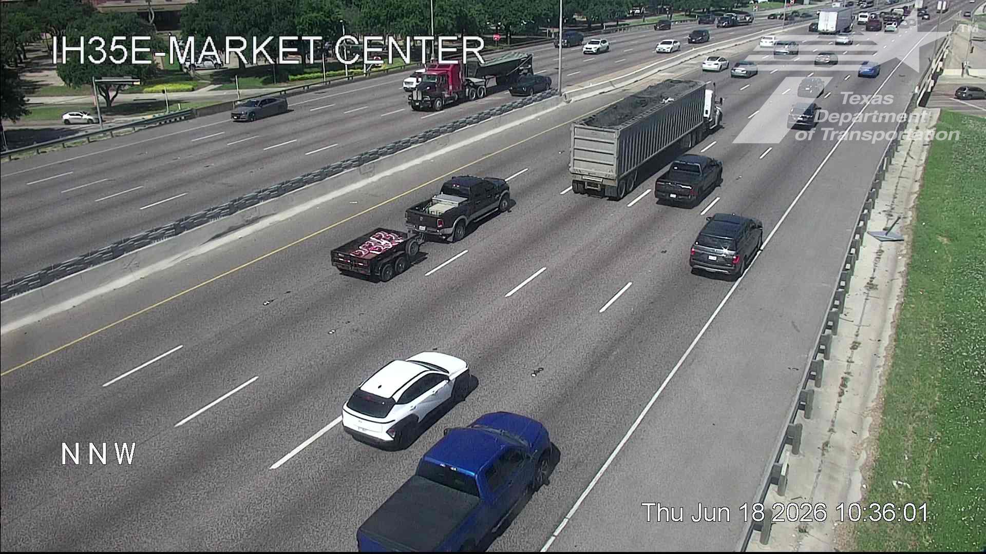 Live snapshot from IH35E @ Market Center